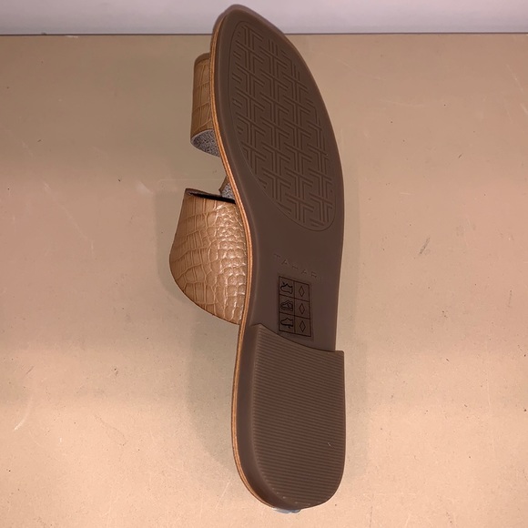 Tahari Women’s Sandal - Picture 7 of 9